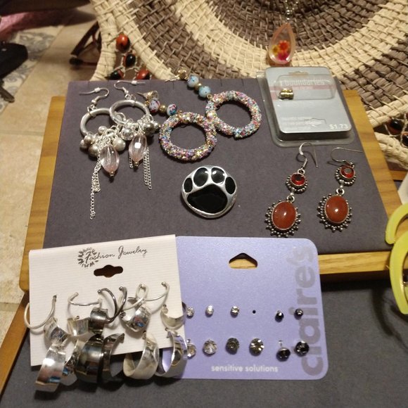 Fashion Bundle & Sterling Silver Earrings - Picture 9 of 14